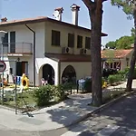 Daire Amazing With Private Garden In