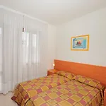 Daire Amazing With Private Garden In