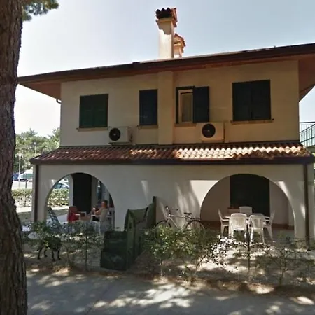 Apartment Amazing With Private Garden In