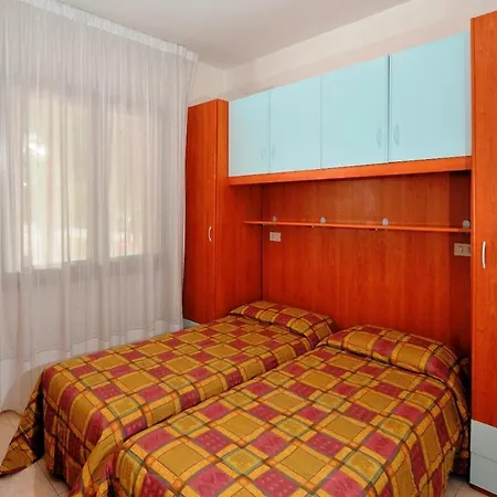 Apartment Amazing With Private Garden In